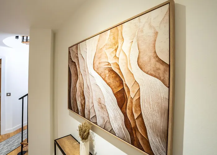 Duplex Penthouse By The River - Sleeps 10 - Modern Appartement